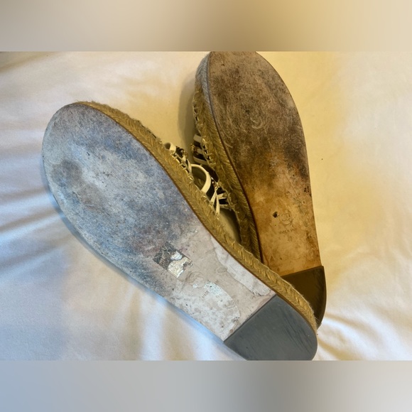 Chanel Gold Chain Espadrille Sandals | Black White Leather | Size 39 - Picture 4 of 10